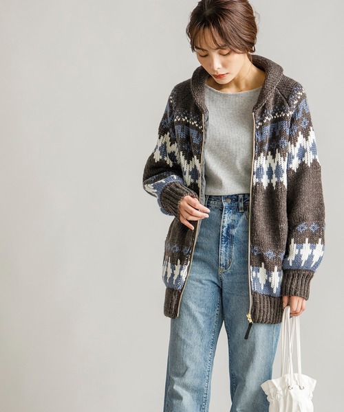 STYLEDOOR（スタイルドア）の「ジャガードカウチンニットCT（カーディガン/ボレロ・レディース・ホワイト系その他/グレー系その他・FREE）」の2枚目の写真