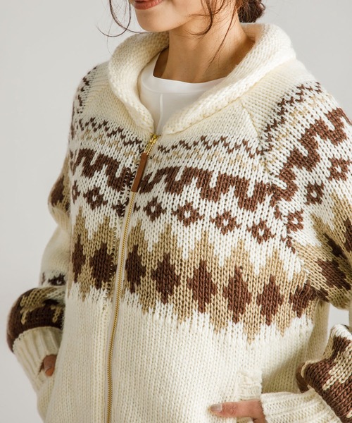 STYLEDOOR（スタイルドア）の「ジャガードカウチンニットCT（カーディガン/ボレロ・レディース・ホワイト系その他/グレー系その他・FREE）」の5枚目の写真