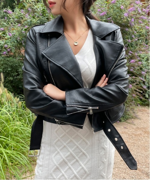 chuu(チュー)の「CHUU クロップライダースジャケット(ライダースジャケット・レディース・ブラック/クリーム・FREE)」の11枚目の写真