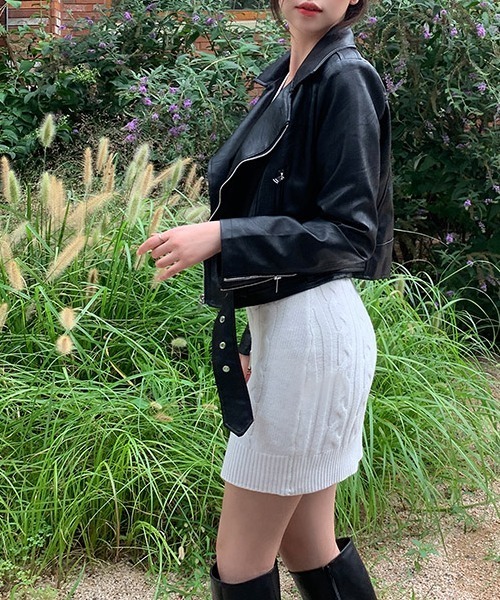 chuu(チュー)の「CHUU クロップライダースジャケット(ライダースジャケット・レディース・ブラック/クリーム・FREE)」の14枚目の写真