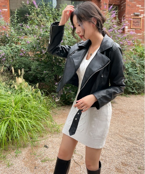 chuu(チュー)の「CHUU クロップライダースジャケット(ライダースジャケット・レディース・ブラック/クリーム・FREE)」の17枚目の写真