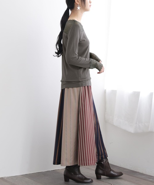 osharewalker（オシャレウォーカー）の「『ミリオンホットVネックレースロンT』（Tシャツ/カットソー・レディース・ブラック/ピンク/ダークグレー/アイボリー/グレイッシュブルー・L/LL/S/M）」の9枚目の写真