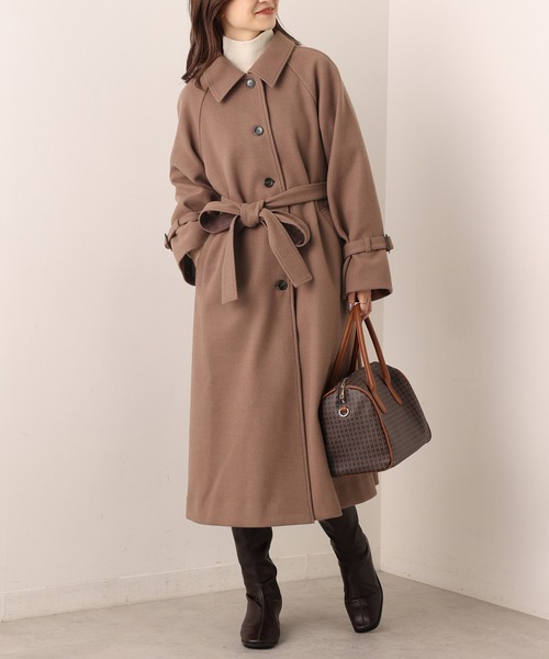 one after another NICE CLAUP（ワンアフターアナザーナイスクラップ）の「大人可愛いステンカラーオーバーロングコート（ステンカラーコート・レディース・ブラック/オフホワイト/ブラウン系その他/モカ・MEDIUM/LARGE）」の6枚目の写真