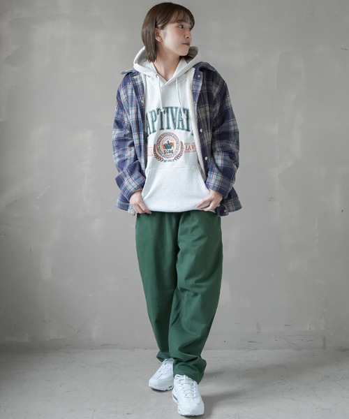 SPINNS（スピンズ）の「【ゆったりシルエット】チェック柄シャツジャケット（その他アウター・レディース・ネイビー/ベージュ/ブラウン・ONESIZE）」の14枚目の写真