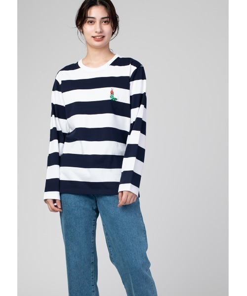 Design Tshirts Store graniph（デザイン　ティーシャツ　ストア　グラニフ）の「スタンド(エリック カール)｜コラボボーダー長袖Tシャツ（Tシャツ/カットソー・メンズ・ネイビー・X-SMALL/SMALL/MEDIUM/LARGE/X-LARGE）」の5枚目の写真