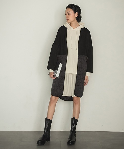 socolla（ソコラ）の「【socolla】フェイクレザーハーフパンツ（その他パンツ・レディース・ブラック/オフホワイト・S/M）」の3枚目の写真