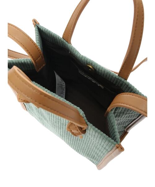 earth music&ecology(アースミュージックアンドエコロジー)の「コーデュロイショルダーバッグ*(ショルダーバッグ・レディース・ブラウン/グリーン/ライトベージュ・FREE)」の15枚目の写真