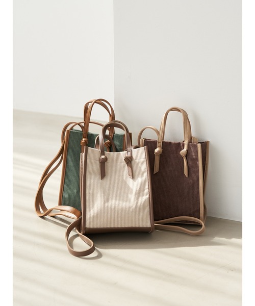 earth music&ecology(アースミュージックアンドエコロジー)の「コーデュロイショルダーバッグ*(ショルダーバッグ・レディース・ブラウン/グリーン/ライトベージュ・FREE)」の8枚目の写真
