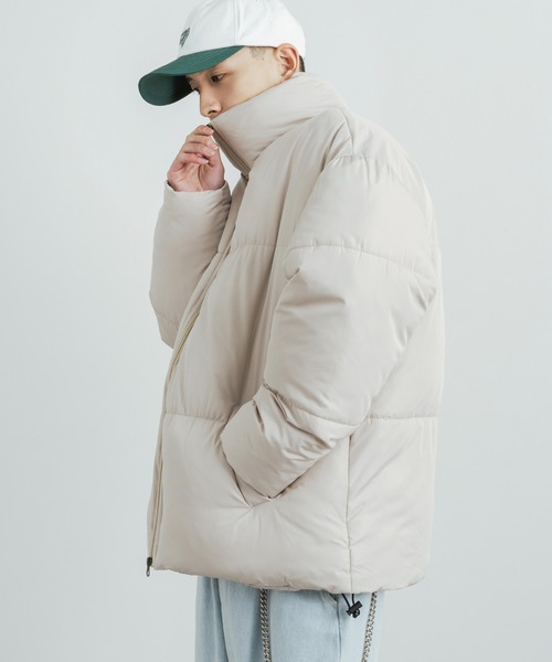 Rocky Monroe(ロッキーモンロー)の「オーバーサイズ ファイバーダウンジャケット 中綿ブルゾン(ダウンジャケット/コート・メンズ・ブラック/ベージュ/ブルーグレー/オフホワイト/チャコール/テラコッタ/グレー/カーキ/ネイビー・M/L/XL)」の21枚目の写真