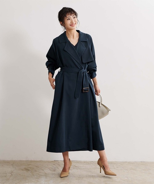 UR'S(ユアーズ)の「ドルマンスリーブトレンチコート(トレンチコート・レディース・ベージュ/ライトベージュ/ネイビー・S/L/M)」の3枚目の写真