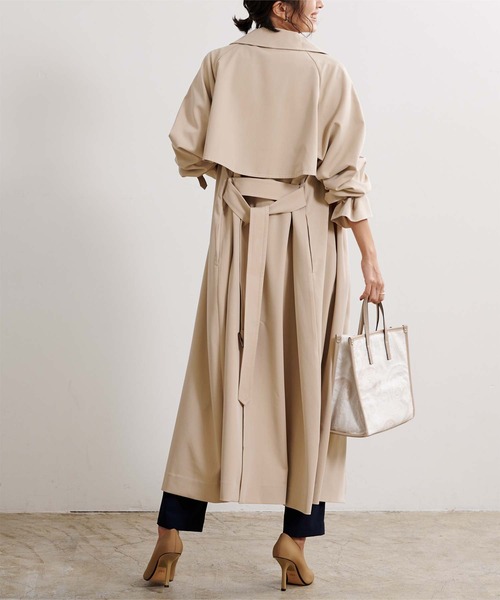 UR'S(ユアーズ)の「ドルマンスリーブトレンチコート(トレンチコート・レディース・ベージュ/ライトベージュ/ネイビー・S/L/M)」の9枚目の写真