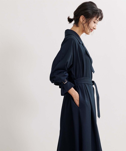 UR'S(ユアーズ)の「ドルマンスリーブトレンチコート(トレンチコート・レディース・ベージュ/ライトベージュ/ネイビー・S/L/M)」の11枚目の写真