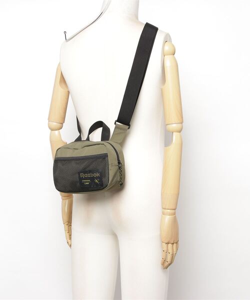 Reebok(リーボック)の「クラシックス キャンピング シティ バッグ / Classics Camping City Bag(ショルダーバッグ・メンズ・ブラック/アーミー・FREE)」の16枚目の写真