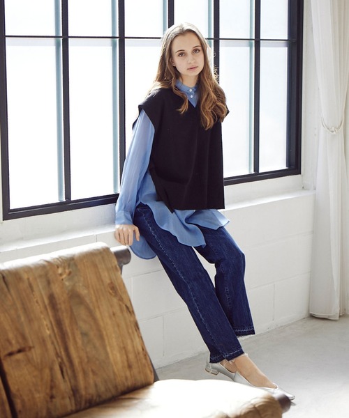 INED CLARO（イネドクラロ）の「ストレートデニムパンツ（デニムパンツ・レディース・ネイビー/ブルー・9号/7号）」の11枚目の写真