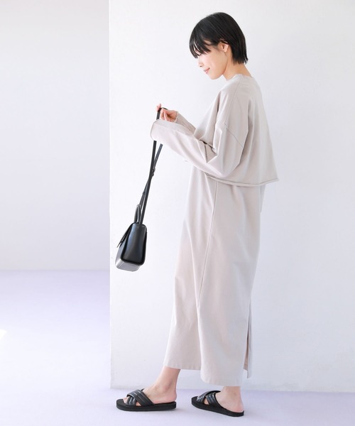 LAKOLE（ラコレ）の「[2点SET]ミニテリーレイヤードワンピース / 264594（ワンピース・レディース・ブラック/ベージュ/グレー・SMALL/MEDIUM）」の18枚目の写真