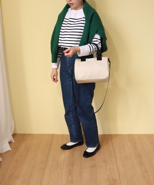 COLDE （コルデ）の「ナイロンミニボストン（ボストンバッグ・レディース・ブラック/グレイッシュベージュ・FREE）」の7枚目の写真