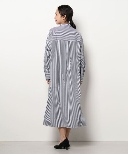 KOBE LETTUCE（コウベレタス）の「スタンドカラーロングシャツワンピース（シャツワンピース・レディース・オフホワイト/ホワイト×ネイビー/ベージュ系その他/ホワイト系その他・FREE）」の6枚目の写真