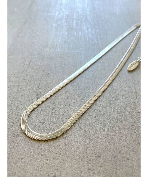 Ungrid（アングリッド）の「スネークチェーンネックレス（ネックレス・レディース・シルバー・FREE）」の2枚目の写真