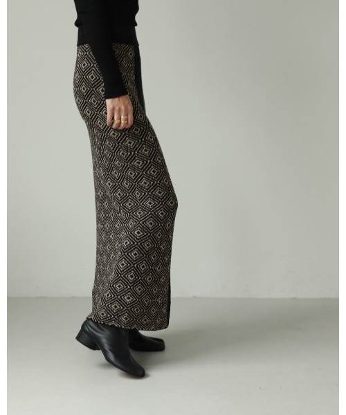 TODAYFUL（トゥデイフル）の「ニットスカート（スカート・レディース・オリーブ・36inch）」の9枚目の写真