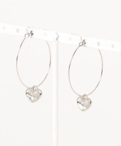 STYLEBLOCK（スタイルブロック）の「グラデーションパヴェハートフープピアス（ピアス（両耳用）・レディース・ピンク/ブルー/クリア・FREE）」の4枚目の写真