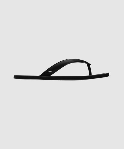 Maison Margiela(メゾンマルジェラ)の「SLIPPER(スリッポン・レディース・オフホワイト/ブラック系その他・38/36/37)」の5枚目の写真