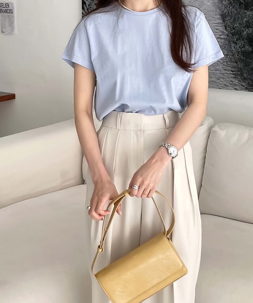 Doula Doula(ドゥーラドゥーラ)の「ハイウエスタックセンタープレスパンツ(その他パンツ・レディース・ブルー/ベージュ/グリーン・M/L)」の15枚目の写真