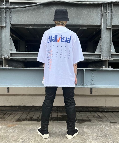 A4A（エーフォーエー）の「A4A/エーフォーエー/id/CALENDER Tシャツ（Tシャツ/カットソー・メンズ・ホワイト/ブラック/ブルー/グリーン・MEDIUM/LARGE）」の6枚目の写真