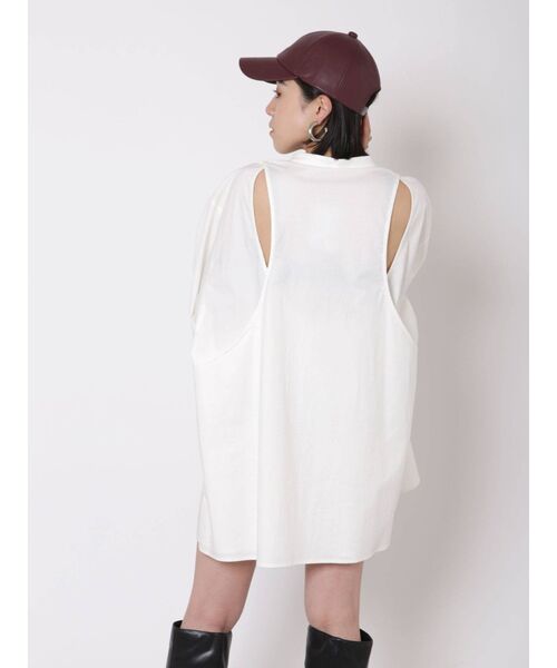 Ungrid（アングリッド）の「バックオープンデザインブラウス（シャツ/ブラウス・レディース・オフホワイト/ピンク/ブルー・FREE）」の19枚目の写真