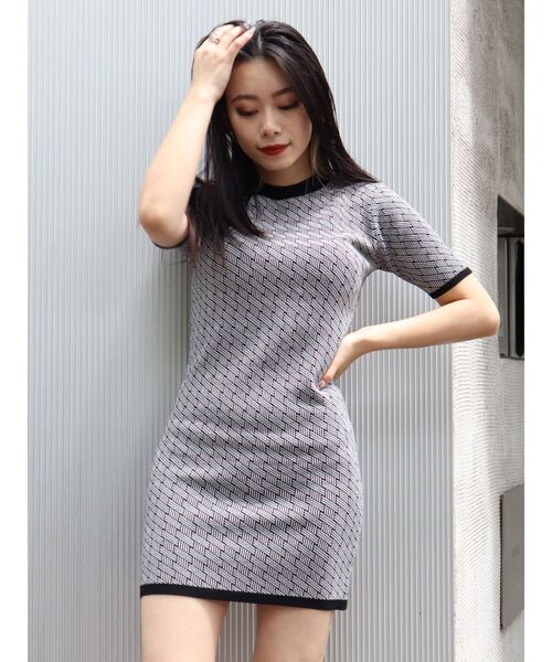 EVRIS（エヴリス）の「ジャカードハーフスリーブミニニットワンピース（ワンピース・レディース・ブラック/グリーン・FREE）」の4枚目の写真