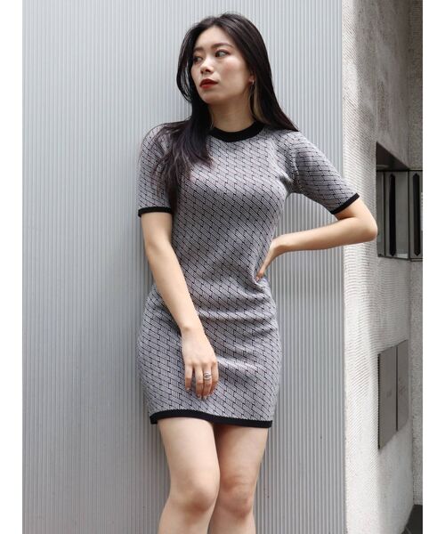 EVRIS（エヴリス）の「ジャカードハーフスリーブミニニットワンピース（ワンピース・レディース・ブラック/グリーン・FREE）」の5枚目の写真