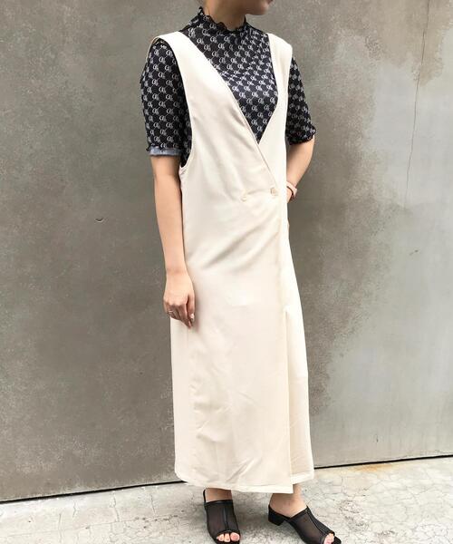 INGNI（イング）の「VネックTRジャンスカ（ジャンパースカート・レディース・ブラック/ネイビー/ブルー/アイボリー・M）」の12枚目の写真