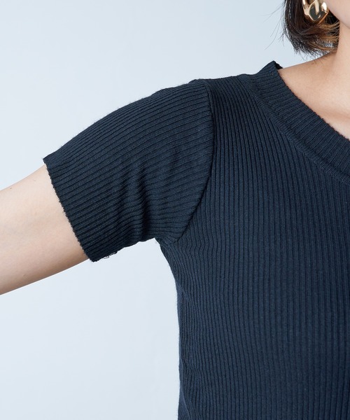 MAISON BREEZE（メゾンブリーズ）の「【MAISON BREEZE】ラウンドネックリブニットショートトップス SCCH154（Tシャツ/カットソー・レディース・ブラック/ベージュ/オレンジ/ブルー/アイボリー/グリーン・FREE）」の22枚目の写真