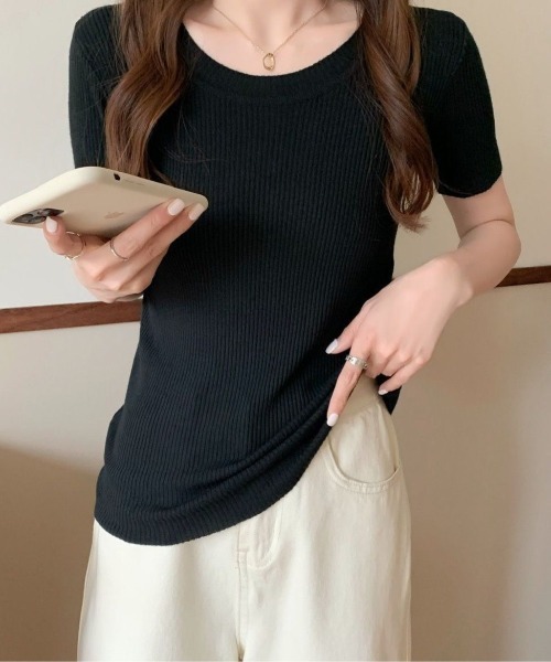 MAISON BREEZE（メゾンブリーズ）の「【MAISON BREEZE】ラウンドネックリブニットショートトップス SCCH154（Tシャツ/カットソー・レディース・ブラック/ベージュ/オレンジ/ブルー/アイボリー/グリーン・FREE）」の8枚目の写真