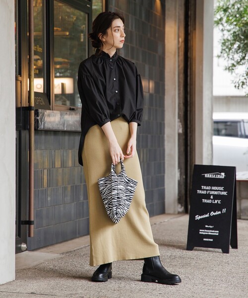 ほぼ未使用超美品　N°21 ドットペンシルスカート　40 ほぼ未使用超美品 N°21 ドットペンシルスカート 40