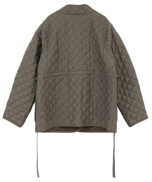 CLANE（クラネ）の「QUILTING NO COLLAR JACKET（ノーカラージャケット・レディース・カーキ/イエロー・2/1）」の11枚目の写真