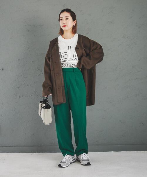 coen(コーエン)の「柔らかフェルト生地。ノーカラーCPOジャケット#(カバーオール・レディース・ブラック/グレー/モカ/ナチュラル・FREE)」の6枚目の写真