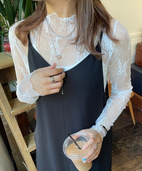 BEATRICE レース付ホワイト半袖カットソー　38　タグ付新品 BEATRICE レース付ホワイト半袖カットソー 38 タグ付新品