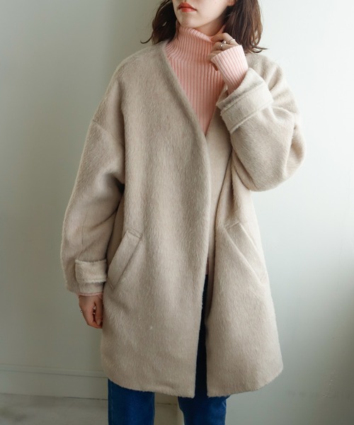 新品ショートシャギーコート Birthday room（バースデイルーム）の「Vカラーショートシャギーコート