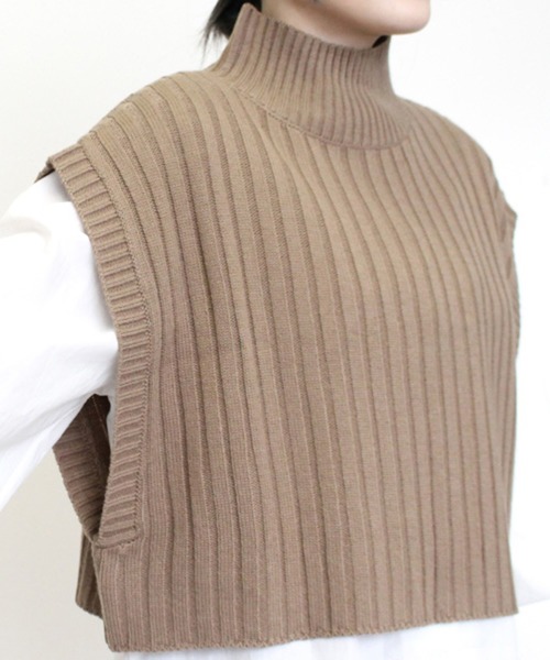 STYLEBLOCK（スタイルブロック）の「アクリルバルキーワイドリブ編みハイネックショートトップス（ニット/セーター・レディース・ブラック/グリーン系その他/パープル/ベージュ/アイボリー/ライトベージュ・M）」の11枚目の写真