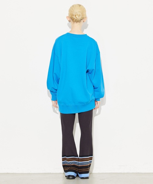 X-girl（エックスガール）の「SNOOTY CREW SWEAT TOP（スウェット・レディース・ホワイト/ブラック/ブルー・M/S/XL/L）」の13枚目の写真