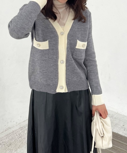 Lamoa(ラモア)の「Lamoa/Vネック バイカラー ニットカーディガン(カーディガン/ボレロ・レディース・ブラック/グレー/ホワイト・FREE)」の6枚目の写真
