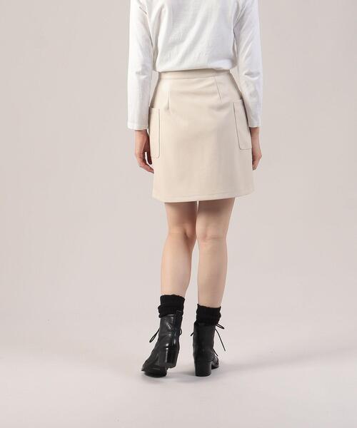 To b. by agnes b.（トゥービーバイアニエスベー）の「WJ10 JUPE