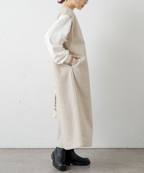 PUAL CE CIN(ピュアルセシン)の「圧縮ニットジャージーキーネックジャンパースカート(ワンピース・レディース・ブラック/ベージュ・FREE)」の19枚目の写真