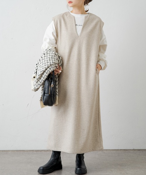 PUAL CE CIN(ピュアルセシン)の「圧縮ニットジャージーキーネックジャンパースカート(ワンピース・レディース・ブラック/ベージュ・FREE)」の14枚目の写真