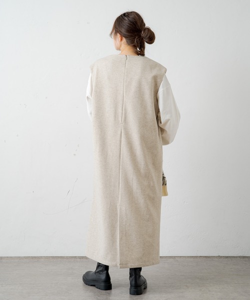 PUAL CE CIN(ピュアルセシン)の「圧縮ニットジャージーキーネックジャンパースカート(ワンピース・レディース・ブラック/ベージュ・FREE)」の13枚目の写真