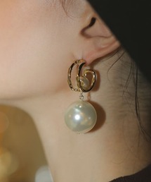 ポイントパールピアス