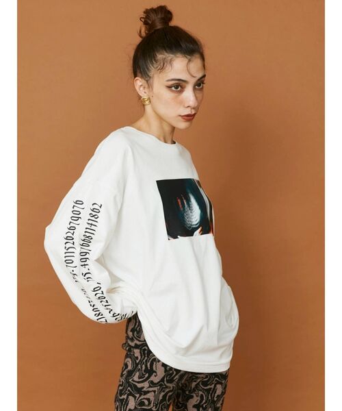 EVRIS(エヴリス)の「HANG LOOSE ロンT(Tシャツ/カットソー・レディース・ホワイト/ブラック・FREE)」の3枚目の写真