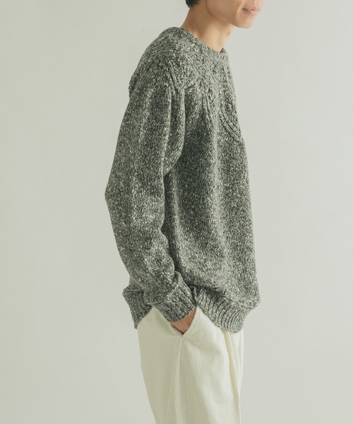 FORK&SPOON(フォークアンドスプーン)の「FORK&SPOON 求心クルーネックニット(ニット/セーター・メンズ・グレー系その他/オフホワイト・4/5)」の17枚目の写真