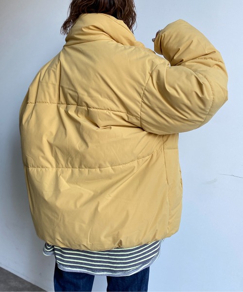 CPCM（シーピーシーエム）の「胸刺繍ボリューム中綿ブルゾン（ダウンジャケット/コート・レディース・ライトグレー/ブラック/マスタード・MEDIUM/LARGE）」の4枚目の写真