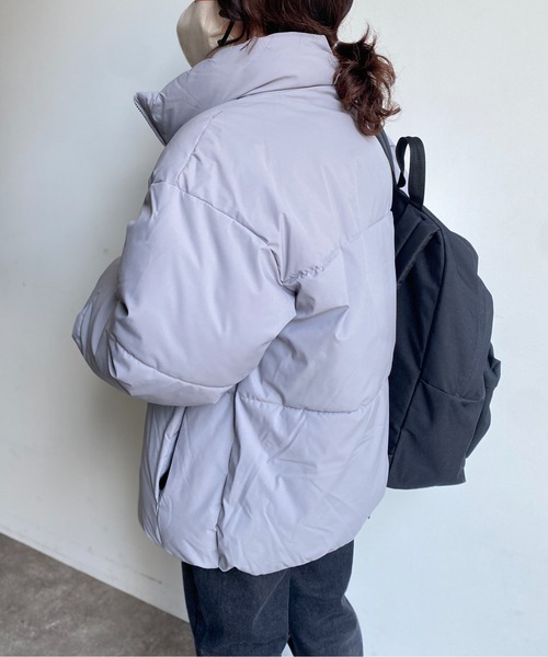 CPCM（シーピーシーエム）の「胸刺繍ボリューム中綿ブルゾン（ダウンジャケット/コート・レディース・ライトグレー/ブラック/マスタード・MEDIUM/LARGE）」の16枚目の写真